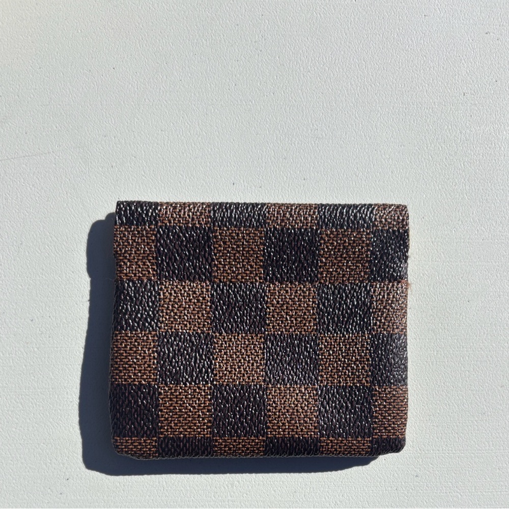 Small checkered coin purse